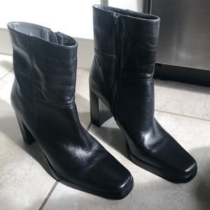 Candie’s boots, leather, 4” heels, Size 9